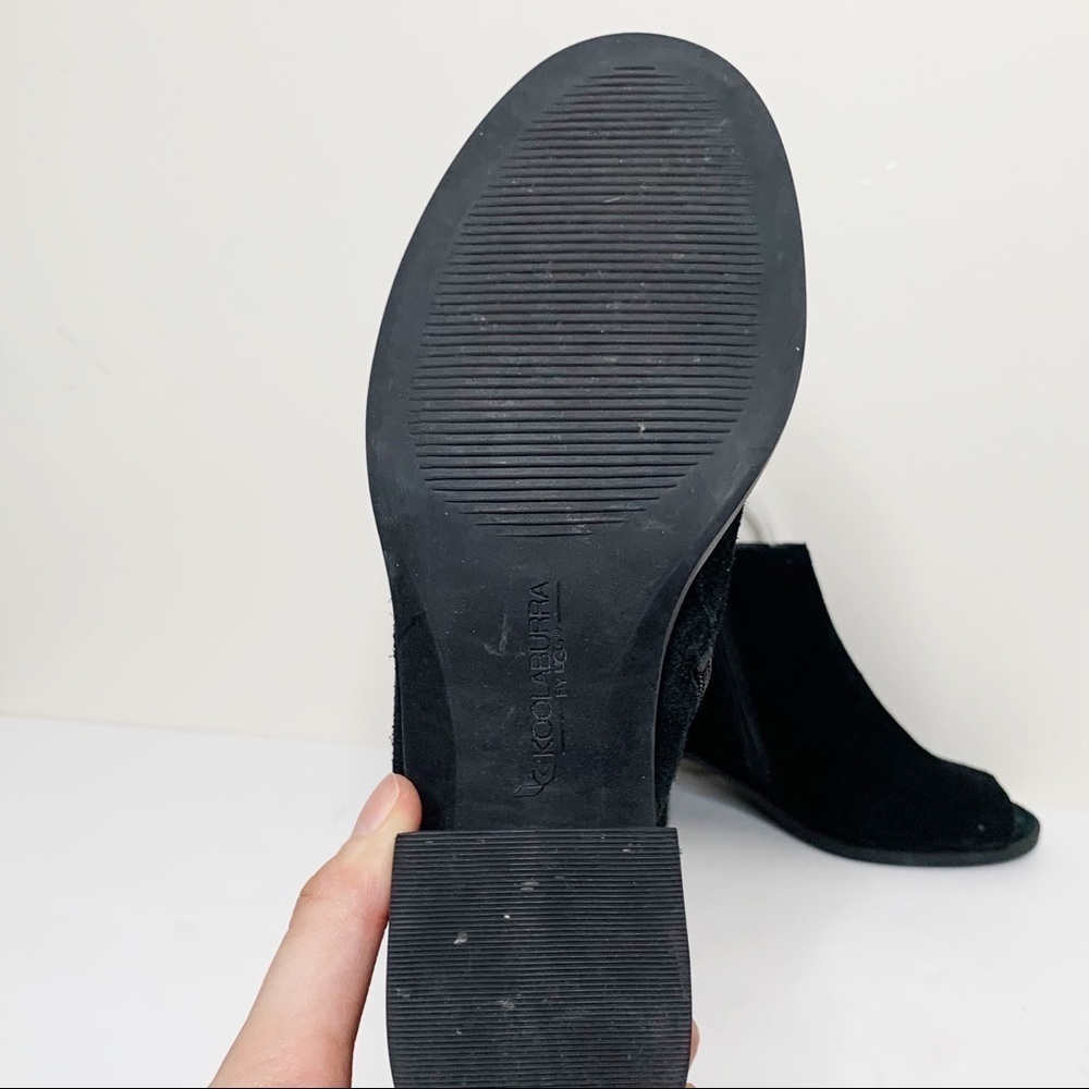Koolaburra by Ugg Lens Tassle Black Suede Bootie - Picture 4 of 9